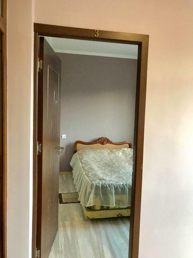 Ana-Maria Bnb Tat'ev Exterior foto